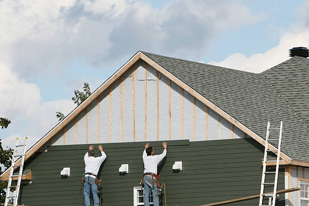 Professional Emergency Siding Repair technician working in York Haven, PA